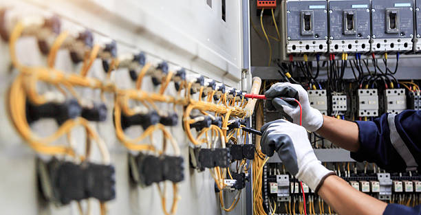 Professional Electrician technician working in Garza County County, TX
